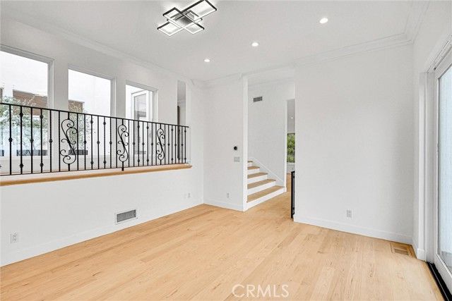 10050 Olivia Ter, Sun Valley (los Angeles), CA 91352