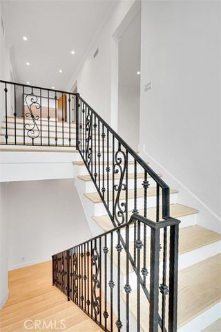 10050 Olivia Ter, Sun Valley (los Angeles), CA 91352