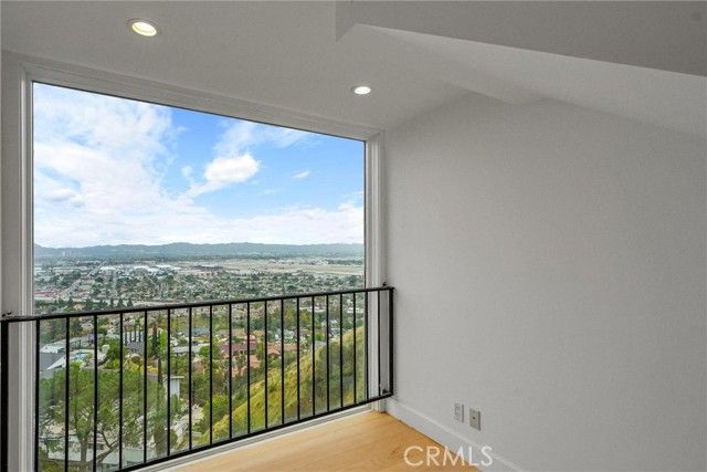 10050 Olivia Ter, Sun Valley (los Angeles), CA 91352