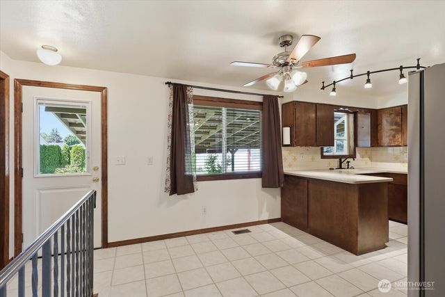 1715 N Herald Road, Spokane Valley, WA 99206