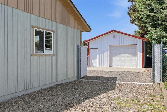 1715 N Herald Road, Spokane Valley, WA 99206