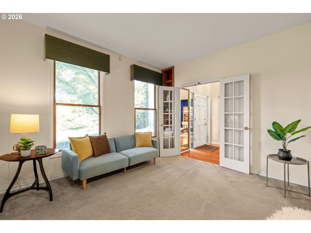 4414 Sw ELEANOR Ln, Portland, OR 97221