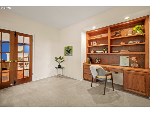 4414 Sw ELEANOR Ln, Portland, OR 97221