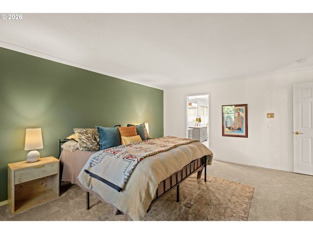4414 Sw ELEANOR Ln, Portland, OR 97221