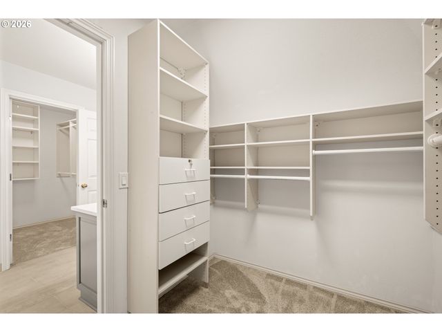 4414 Sw ELEANOR Ln, Portland, OR 97221