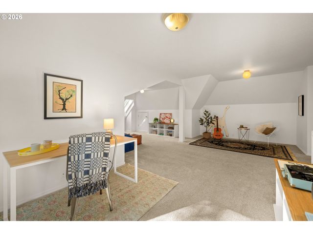 4414 Sw ELEANOR Ln, Portland, OR 97221