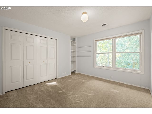 4414 Sw ELEANOR Ln, Portland, OR 97221