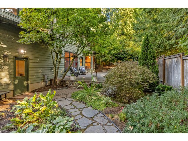 4414 Sw ELEANOR Ln, Portland, OR 97221