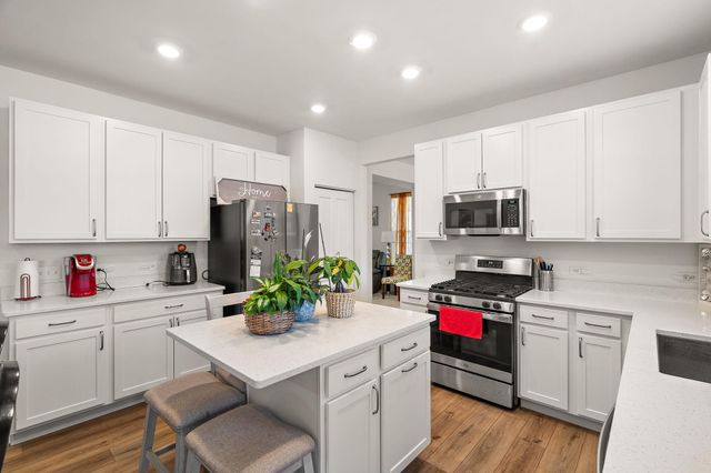 2240 E 110th Lane, Crown Point, IN 46307