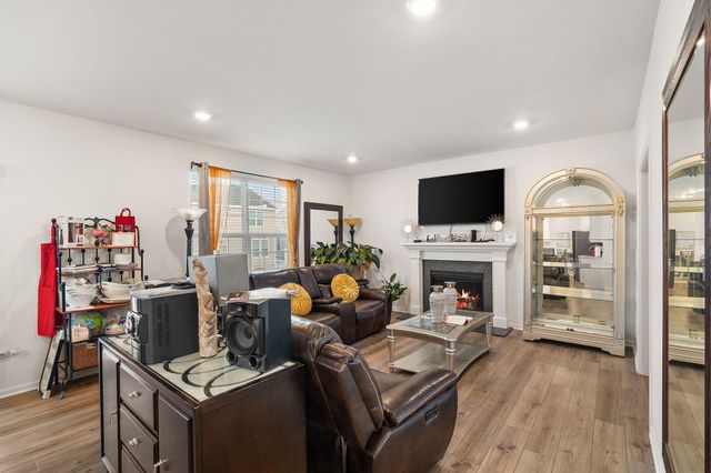 2240 E 110th Lane, Crown Point, IN 46307