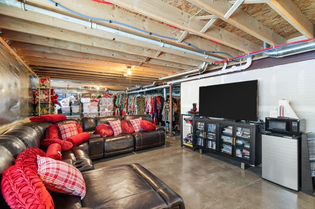 2240 E 110th Lane, Crown Point, IN 46307