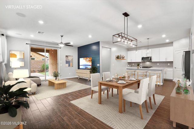 8670 N Genoa Court, Tucson, AZ 85742