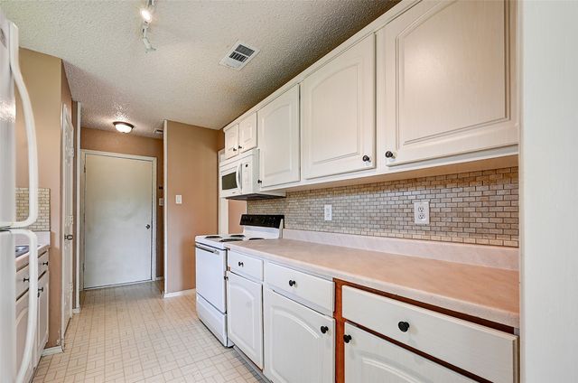 1133 Stapleton Lane, Flower Mound, TX 75028