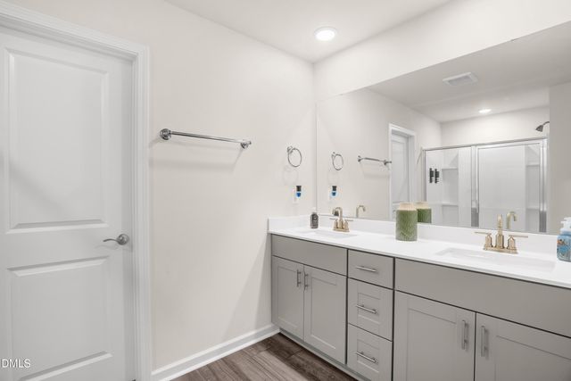 526 Winesap Drive, Graham, NC 27253