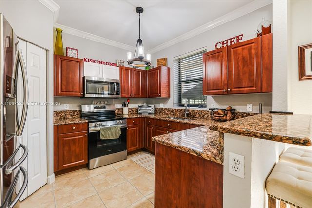 11246 SW 236th St, Homestead, FL 33032