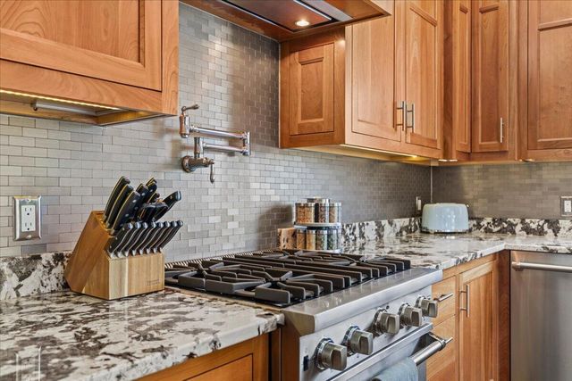 4763 Fontana Beach ROAD, West Bend, WI 53095