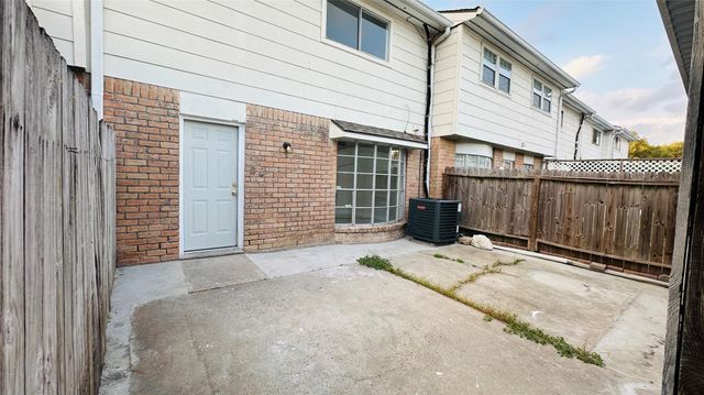 11437 Beechnut Street 1437, Houston, TX 77072