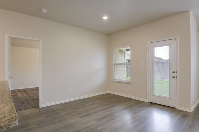 127 Garden Grove Drive, Waxahachie, TX 75165
