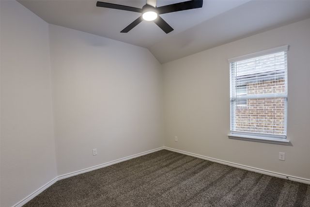 127 Garden Grove Drive, Waxahachie, TX 75165
