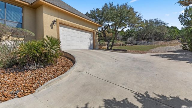 388 Scarlet, Canyon Lake, TX 78133
