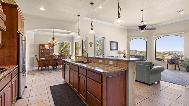 388 Scarlet, Canyon Lake, TX 78133