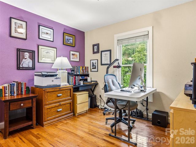 530 Windom Cove, Burnsville, NC 28714