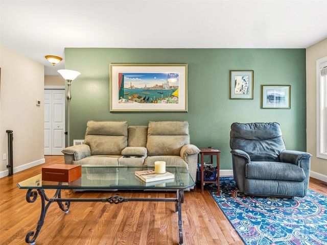 530 Windom Cove, Burnsville, NC 28714