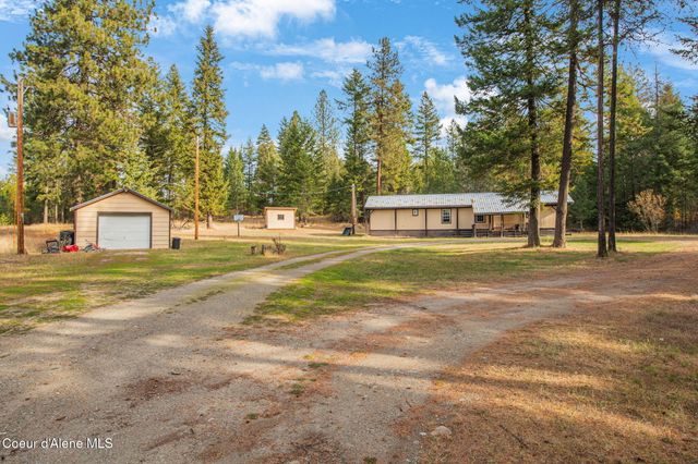 2539 Old Priest River RD, Priest River, ID 83856 property photo
