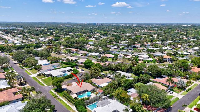 424 SW 7th Way, Boca Raton, FL 33486