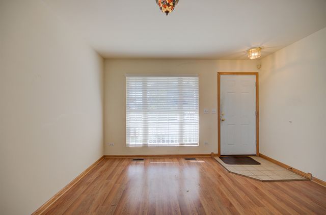 681 Springwood Drive, Joliet, IL 60431