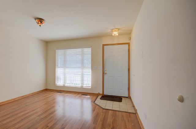 681 Springwood Drive, Joliet, IL 60431