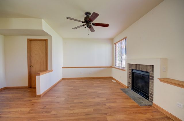 681 Springwood Drive, Joliet, IL 60431