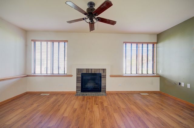 681 Springwood Drive, Joliet, IL 60431