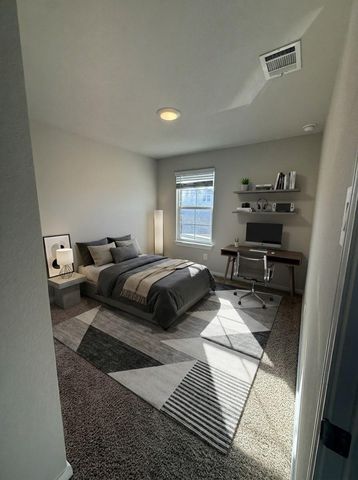 154 Solitude DR, San Marcos, TX 78666