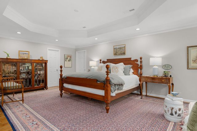 2404 Woodlair Way, Signal Mountain, TN 37377