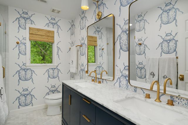 2404 Woodlair Way, Signal Mountain, TN 37377