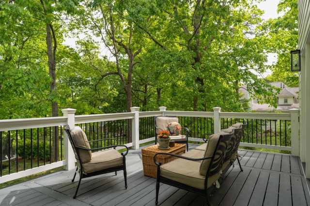 2404 Woodlair Way, Signal Mountain, TN 37377