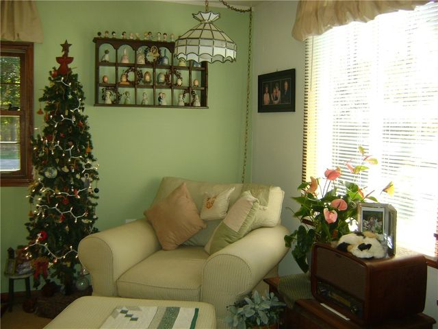 2092 McArthur Road, Jamestown, PA 16134