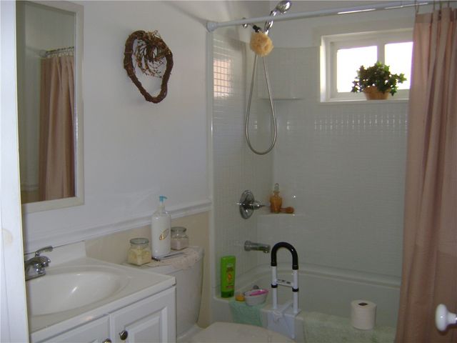 2092 McArthur Road, Jamestown, PA 16134