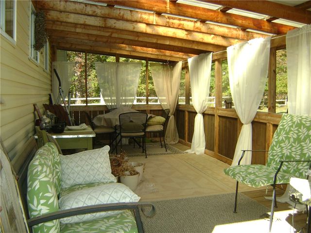 2092 McArthur Road, Jamestown, PA 16134