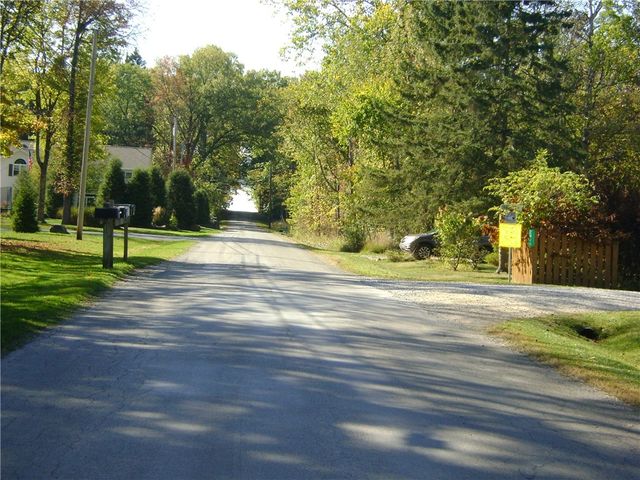 2092 McArthur Road, Jamestown, PA 16134