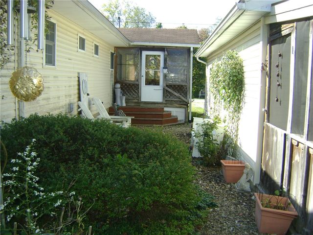 2092 McArthur Road, Jamestown, PA 16134