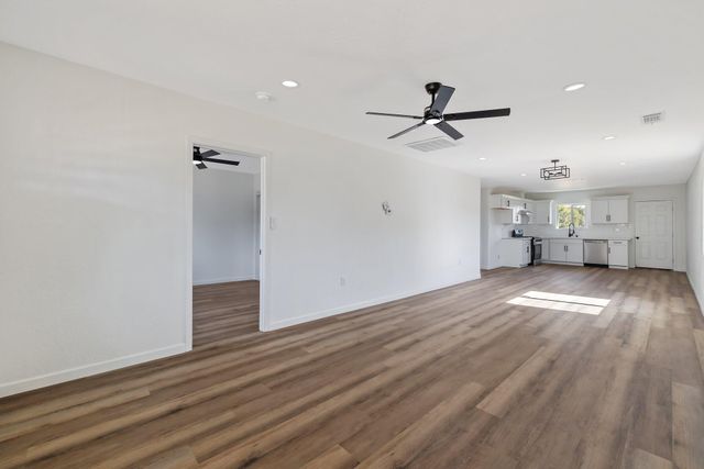 1344 S Liberty Street, Visalia, CA 93292