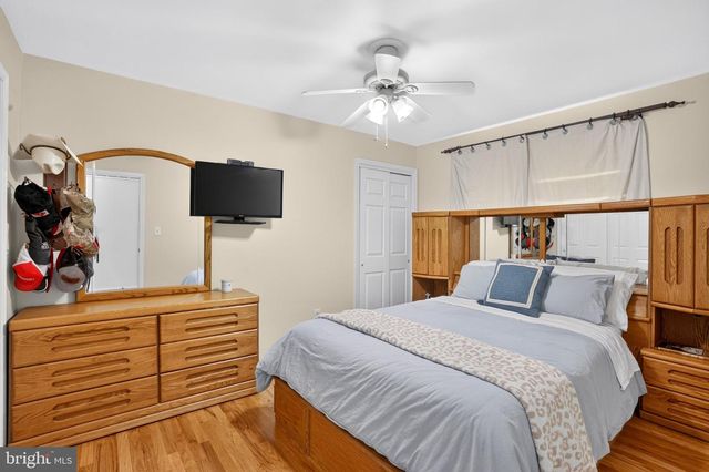 1718 TIEMAN DR, Glen Burnie, MD 21061