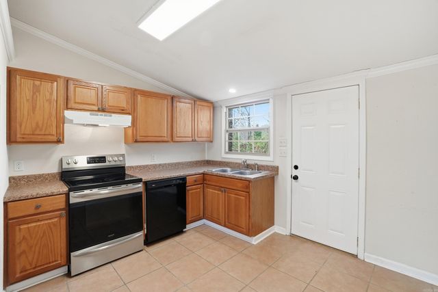 8911 and 8913 Johnson Road, Mabelvale, AR 72103