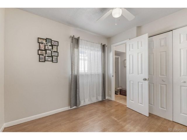 250 N 10th Ave, Brighton, CO 80601