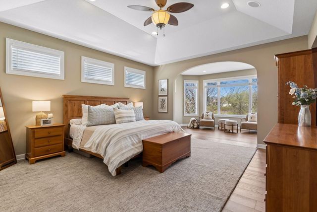 9943 Vagabond Lane N, Maple Grove, MN 55311