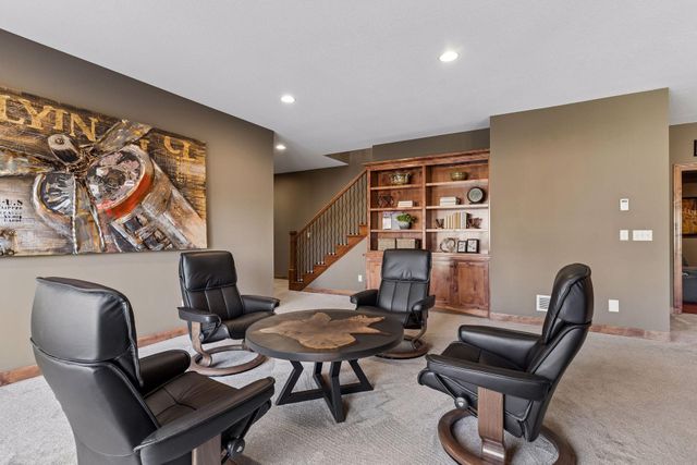 9943 Vagabond Lane N, Maple Grove, MN 55311