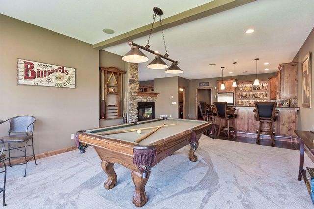 9943 Vagabond Lane N, Maple Grove, MN 55311