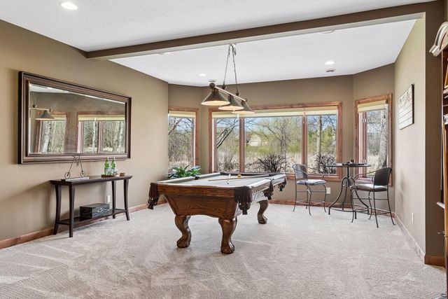 9943 Vagabond Lane N, Maple Grove, MN 55311